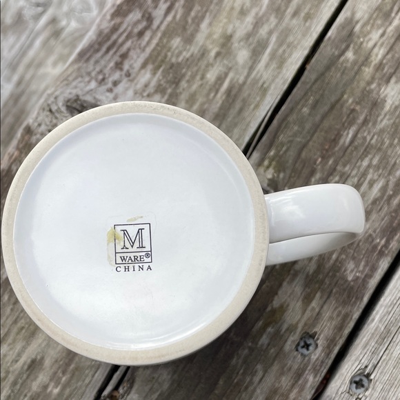 Connecticut College White Mug - Picture 4 of 4